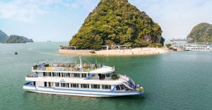 Deluxe Halong Bay Day Cruise