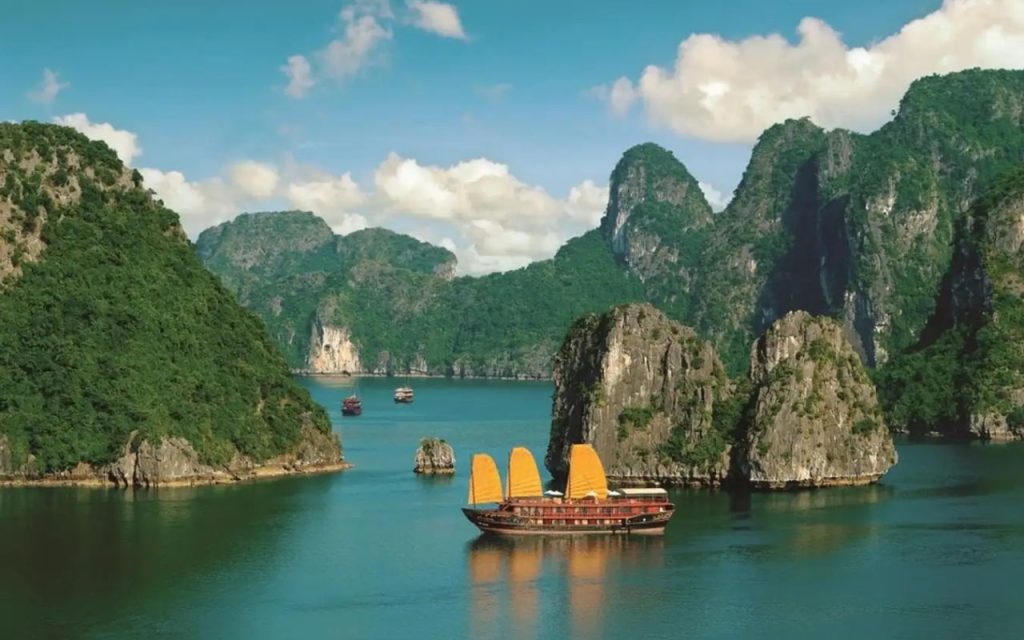 15-day-majestic-vietnam-tour-15-days-blog