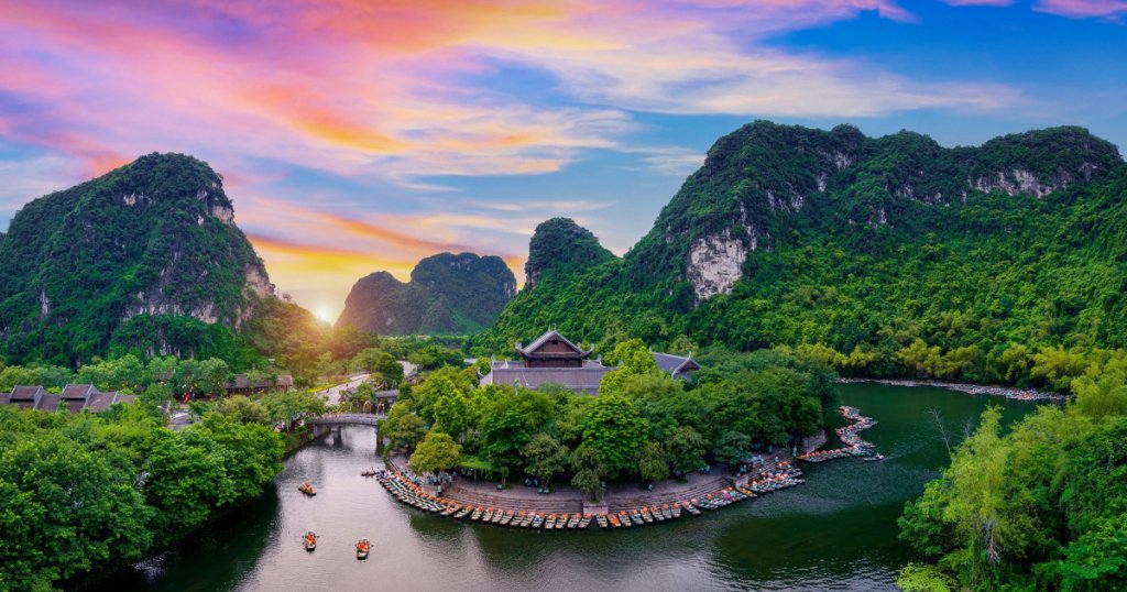 Trang An Ninh Binh - A Fairyland On Earth