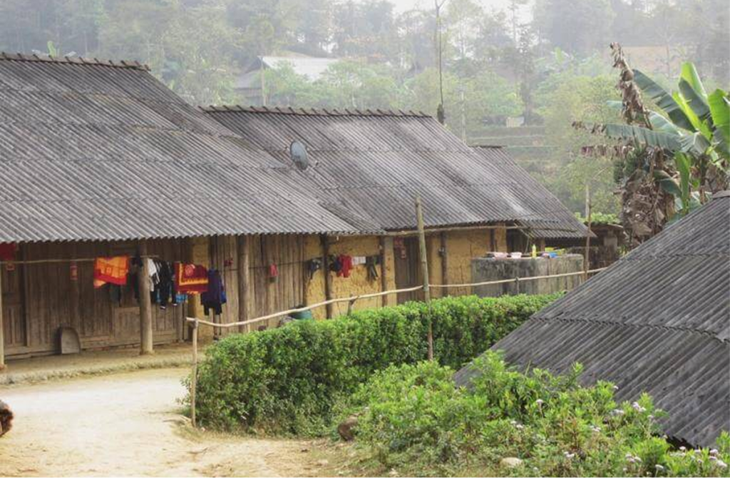 Watch The Ta Phin Commune Church Singing