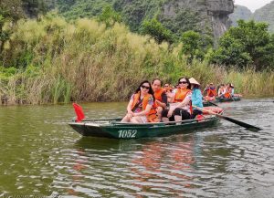 When is the best time to visit Trang An Ninh Binh?