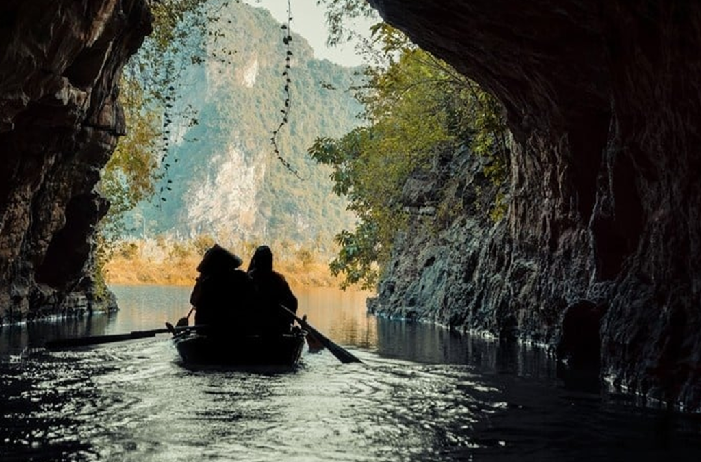 Vietnam Tour 247 - Accompany you everywhere in Vietnam