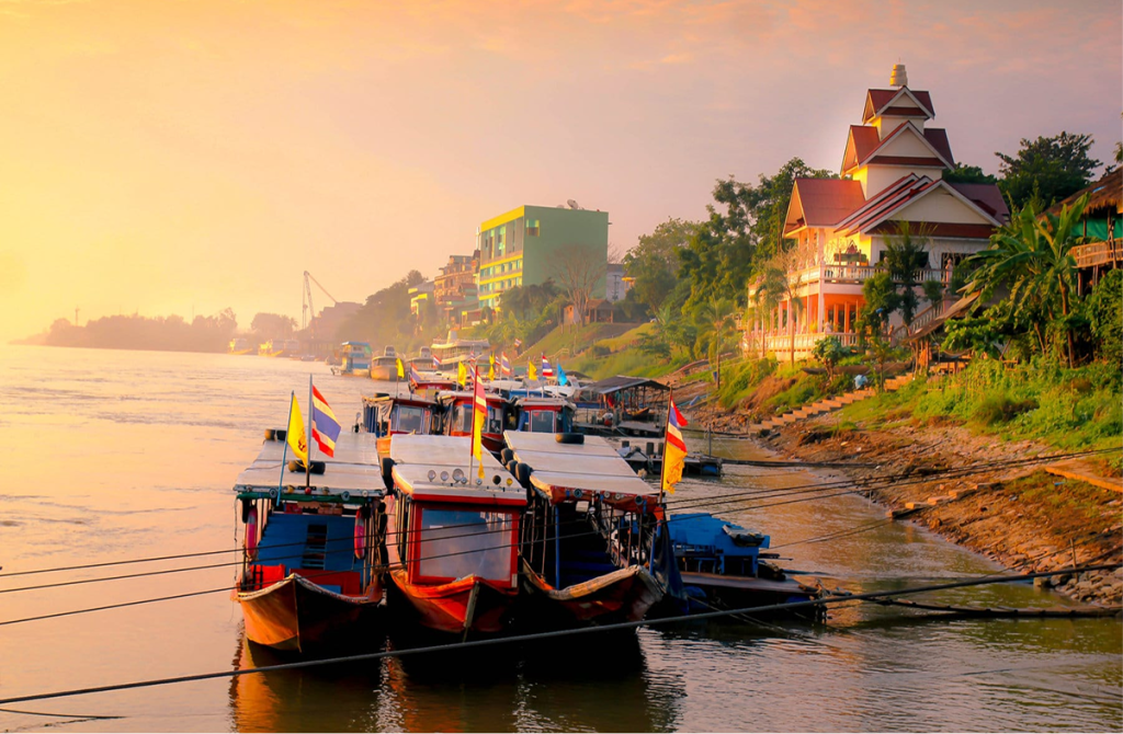 Boats and Ferries – Scenic Travel in Cambodia