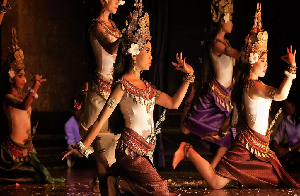 Enjoy the Cambodian Living Arts - Apsara and traditional Khmer dance