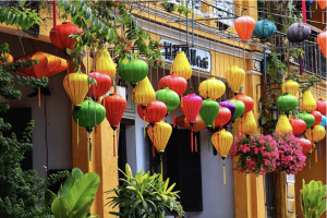 Hoi An Ancient Town - A familiar lantern-viewing location for tourists