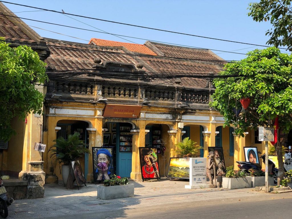 where-to-go-shopping-in-hoi-an-vietnam-12