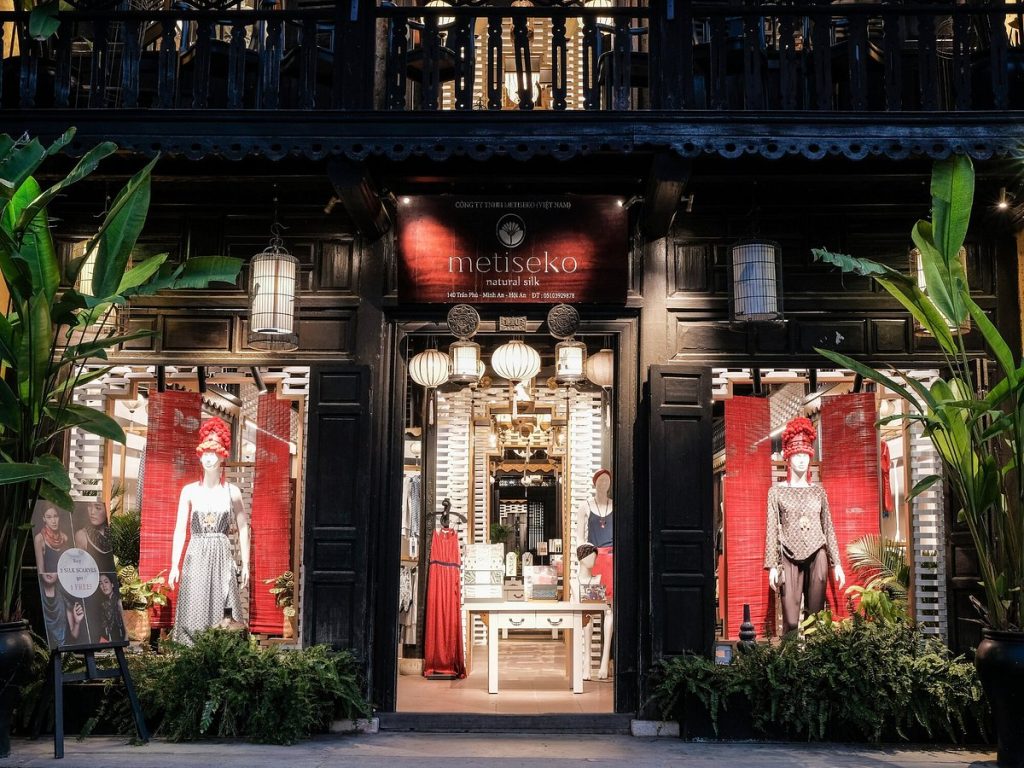 where-to-go-shopping-in-hoi-an-vietnam-2