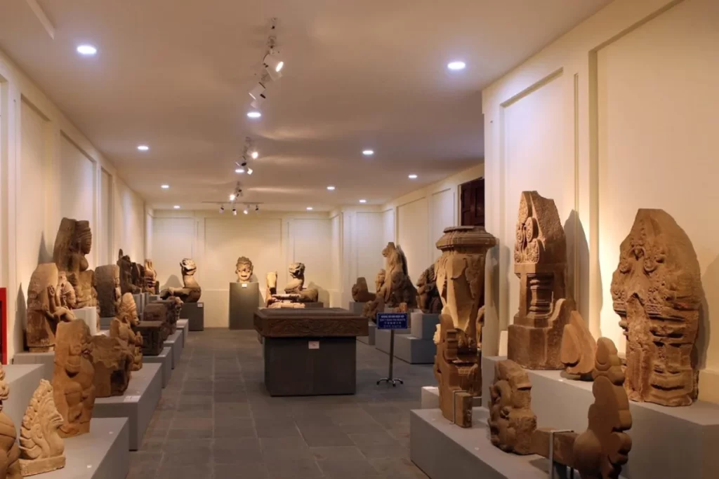 discover-museum-of-cham-sculpture-the-marvelous