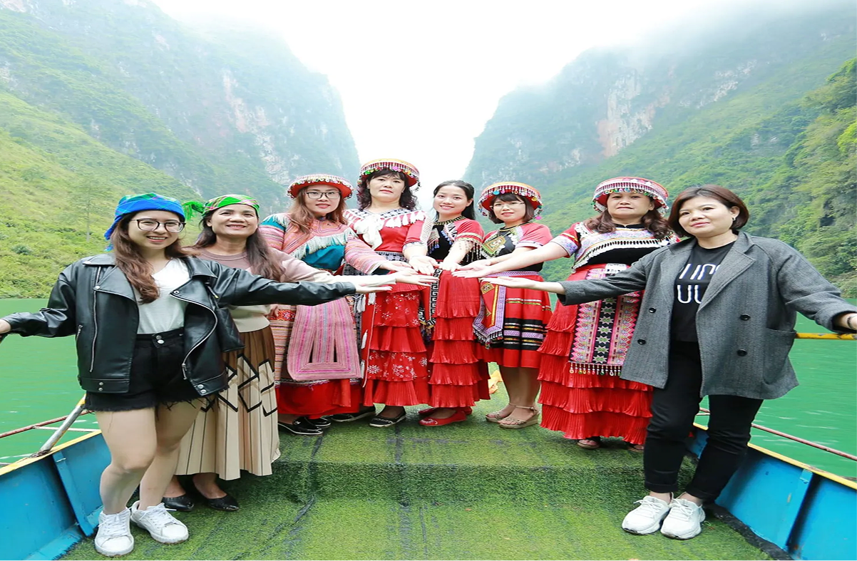 Wear Traditional Ethnic Costumes