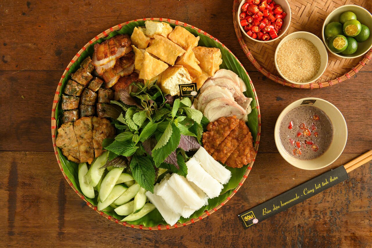 top-hidden-street-food-gems-in-vietnam-explore