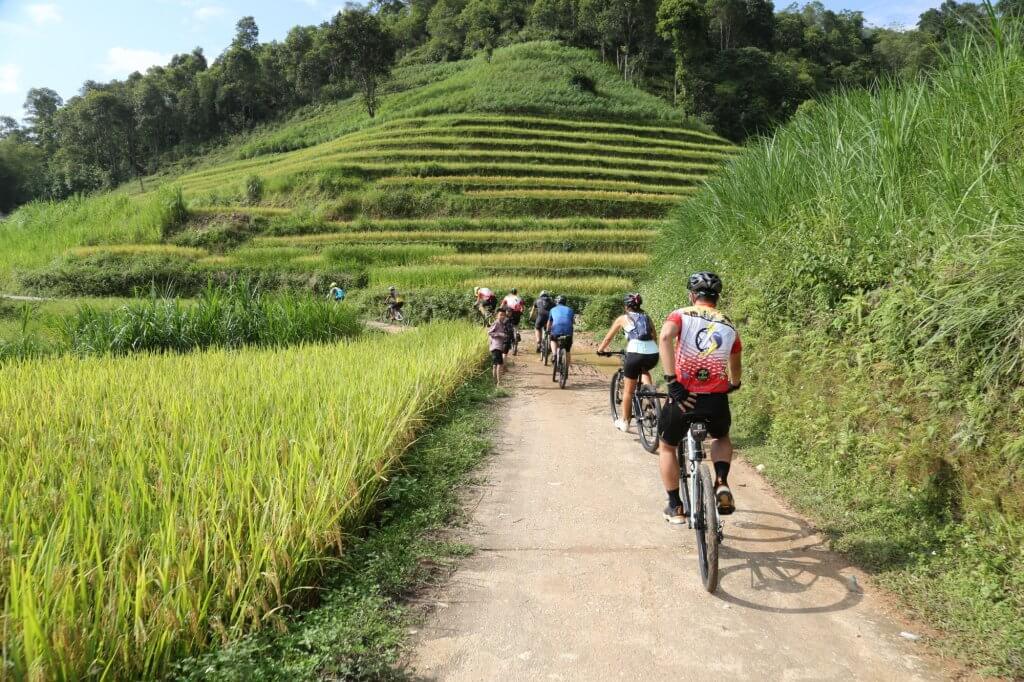 cycling-tours-in-vietnam-breathtaking-routes