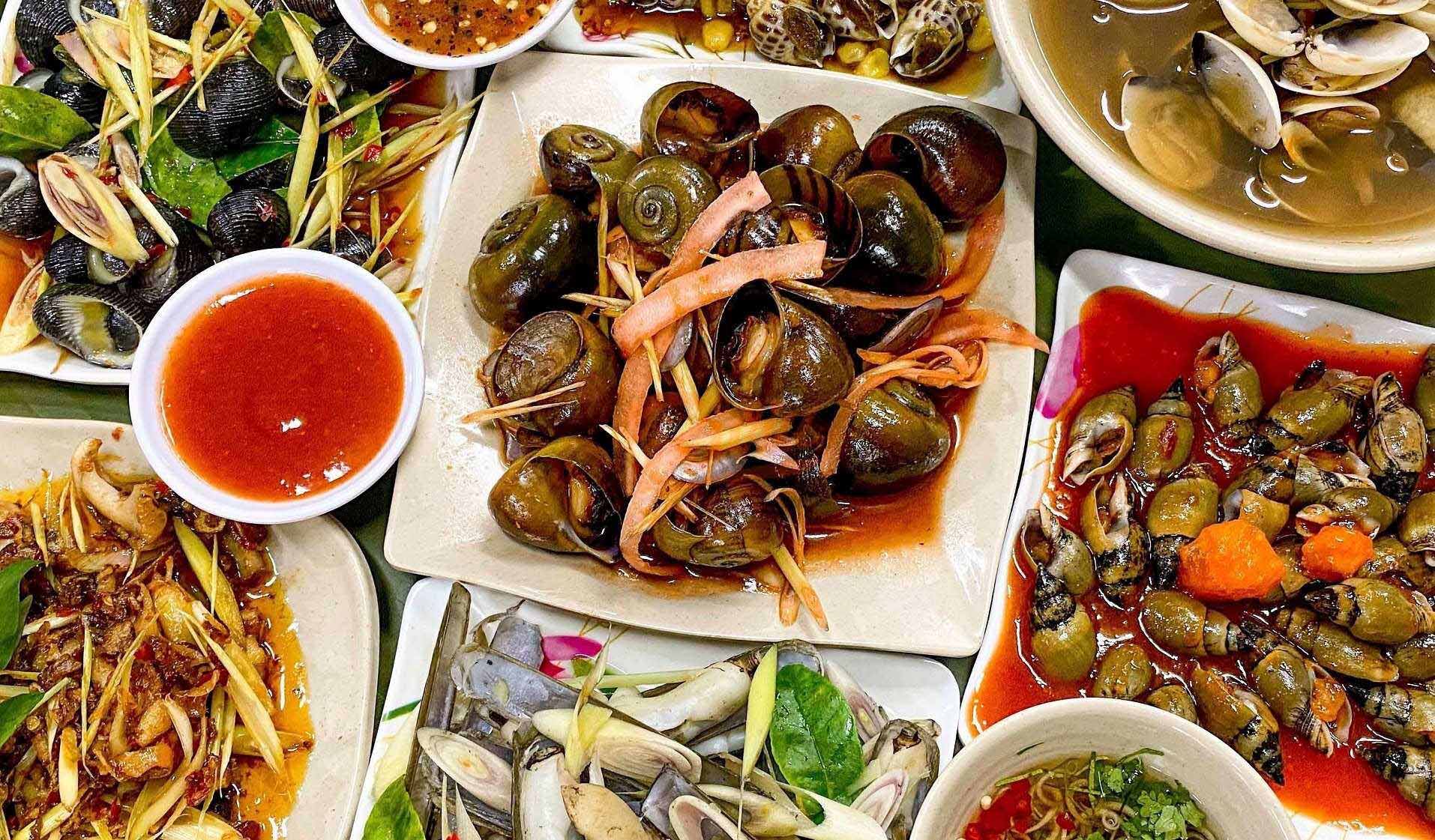 top-hidden-street-food-gems-in-vietnam-explore