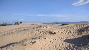 quang-phu-sand-hill-discover-the-white-desert