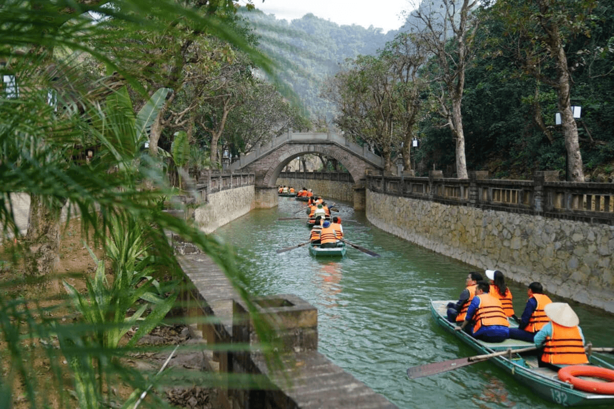 Experience Local Culture and Traditions