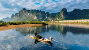 discover-quang-binh-vietnam-majestic-caves