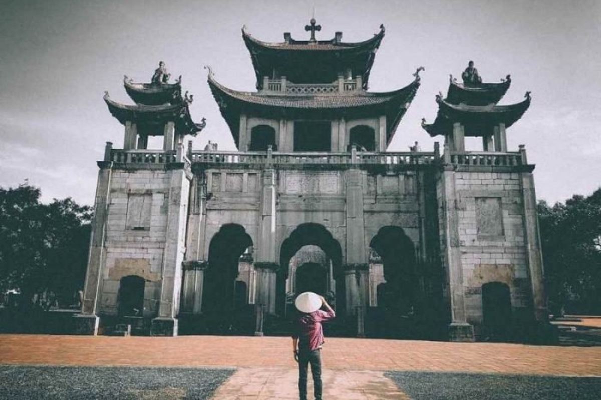 Where is Phat Diem Stone Church?