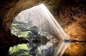 exploring-son-doong-cave-quang-binh-vietnam