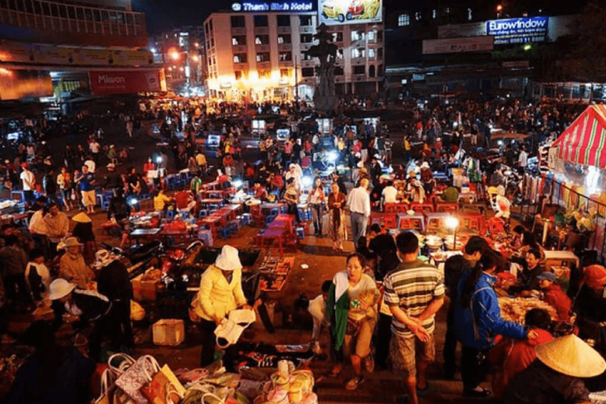 night market stalls and local dishes