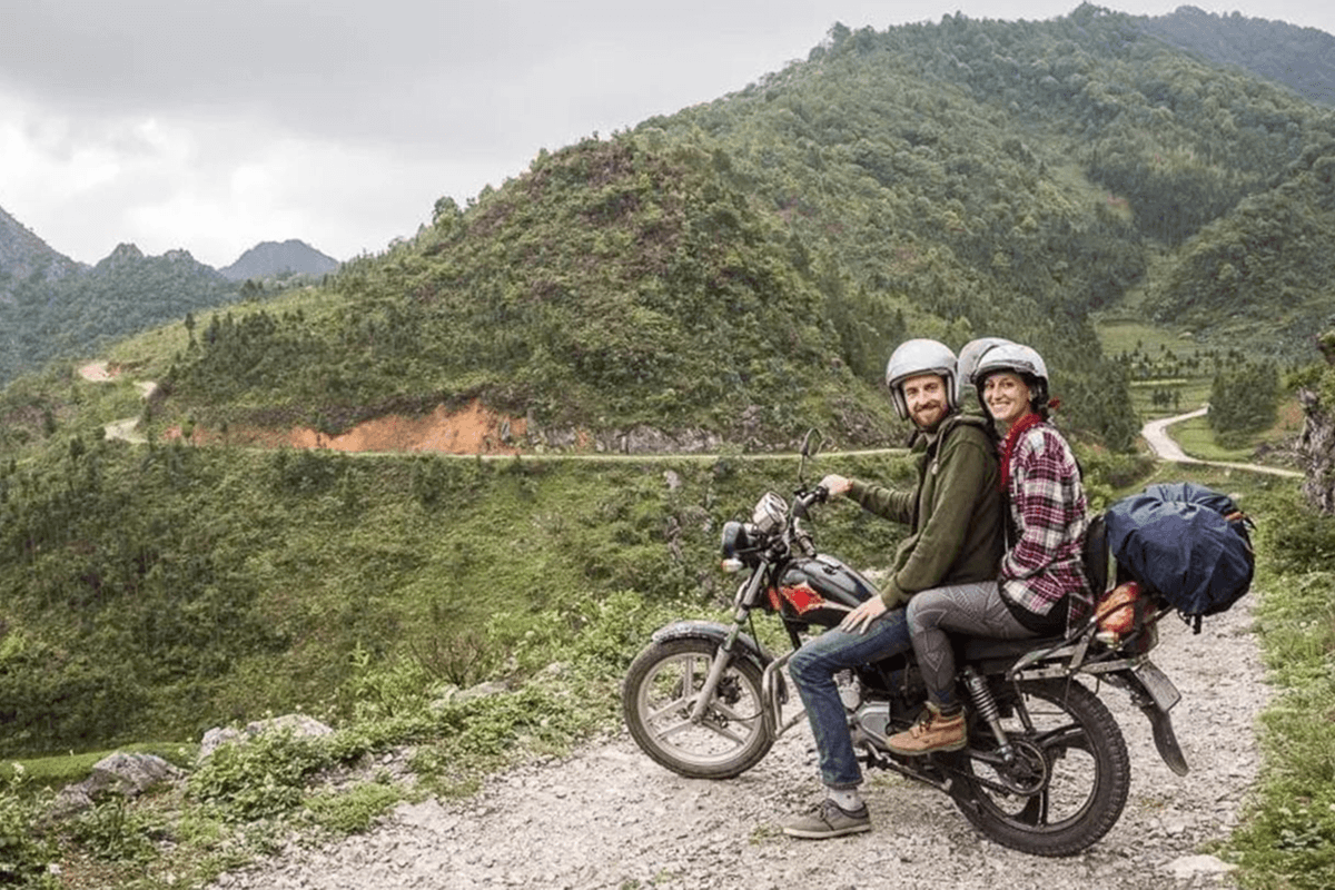Motorbike trip to Heaven’s Gate Tram Ton Pass through scenic roads in Sapa