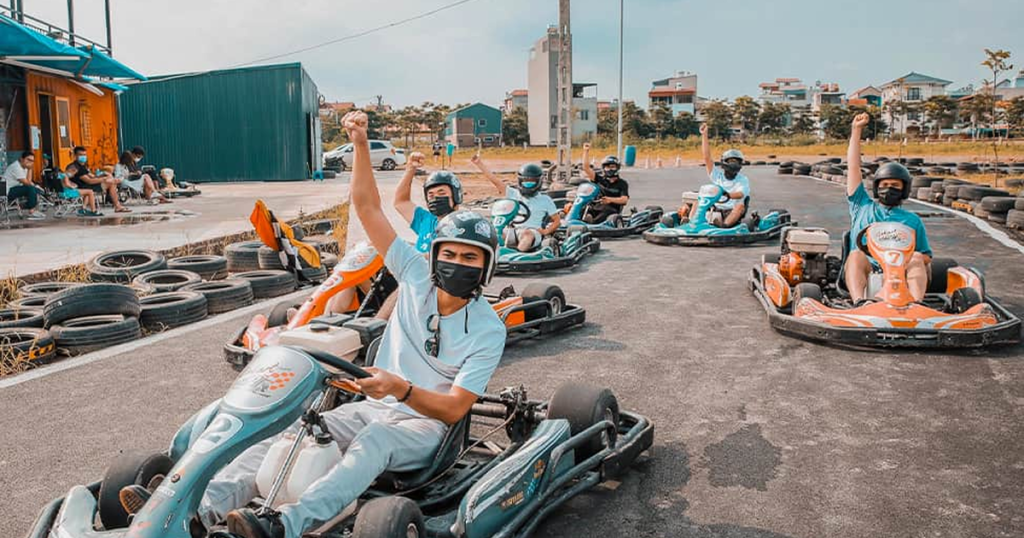 travelers enjoying mario kart sapa vietnam