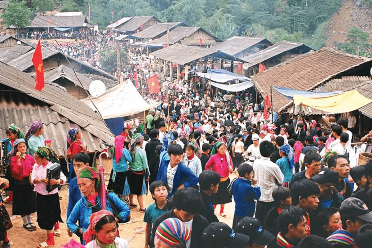 sapa love market in the town center near Sapa Stone Church in Lao Cai Province