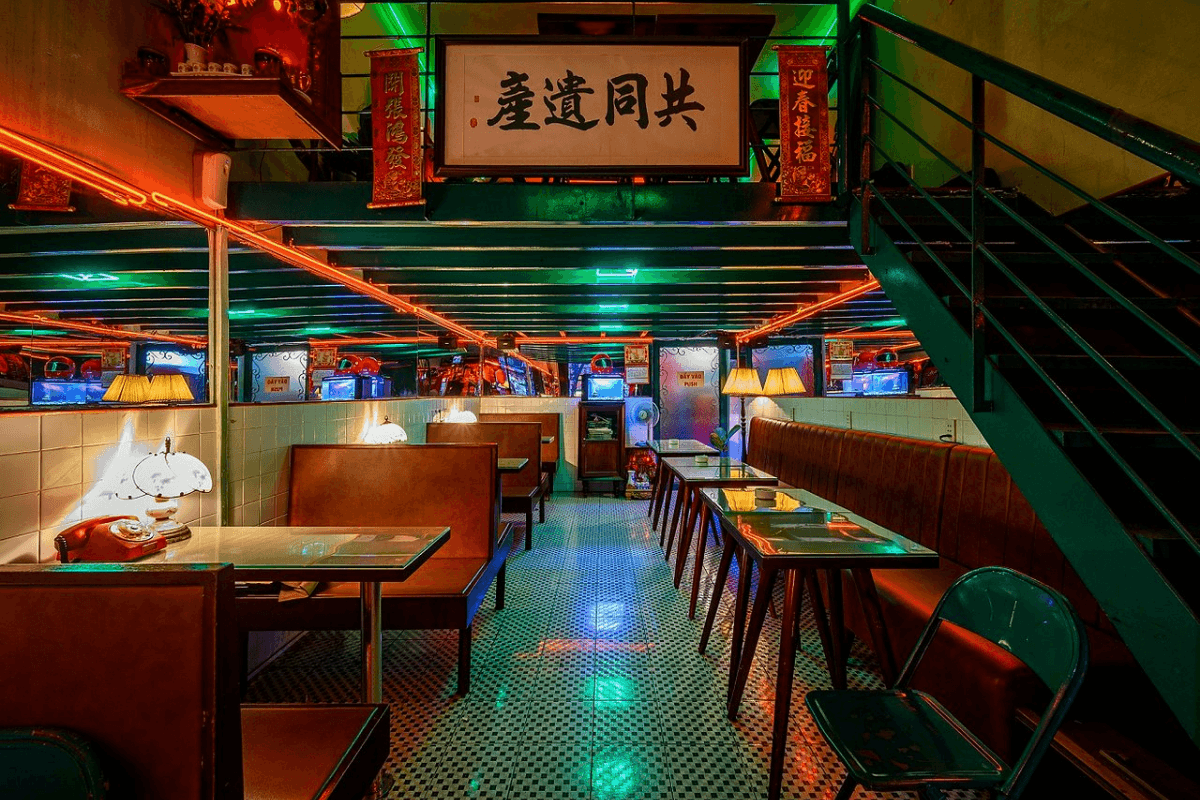 Heritage Chinatown - ConfectioneryA vibrant Hong Kong-inspired café bringing retro cinema vibes to the heart of Saigon.